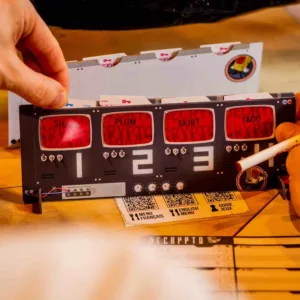 Descrypto board game