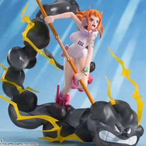 Nami Lightning Blast Figure